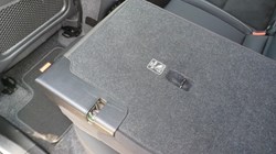 2024 (24) VOLVO XC40 2.0 B3P Plus Dark 5dr Auto 5634448