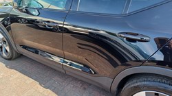 2024 (24) VOLVO XC40 2.0 B3P Plus Dark 5dr Auto 5634460