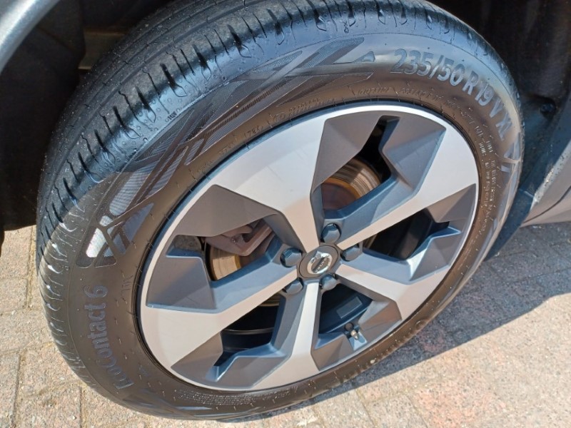 2024 (24) VOLVO XC40 2.0 B3P Plus Dark 5dr Auto 5634453