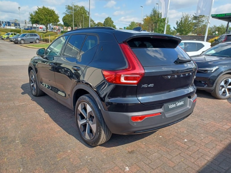 2024 (24) VOLVO XC40 2.0 B3P Plus Dark 5dr Auto 5634412
