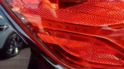 2024 (24) VOLVO XC40 2.0 B3P Plus Dark 5dr Auto 5634461