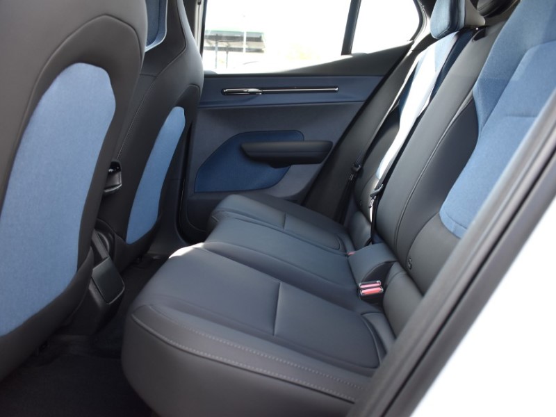 2024 (74) VOLVO EX30 200kW SM Extended Range Plus 69kWh 5dr Auto 5663724