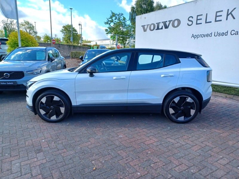2024 (74) VOLVO EX30 200kW SM Extended Range Plus 69kWh 5dr Auto 5663685