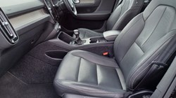 2019 (19) VOLVO XC40 1.5 T3 Inscription 5dr 5681739