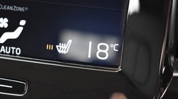 2019 (19) VOLVO XC40 1.5 T3 Inscription 5dr 5681756