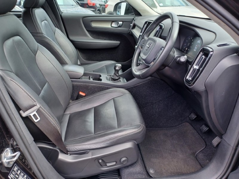 2019 (19) VOLVO XC40 1.5 T3 Inscription 5dr 5681728