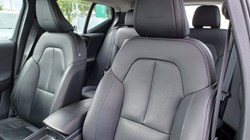 2019 (19) VOLVO XC40 1.5 T3 Inscription 5dr 5681743