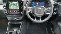 2024 (73) VOLVO XC40 2.0 B3P Core 5dr Auto 5684250