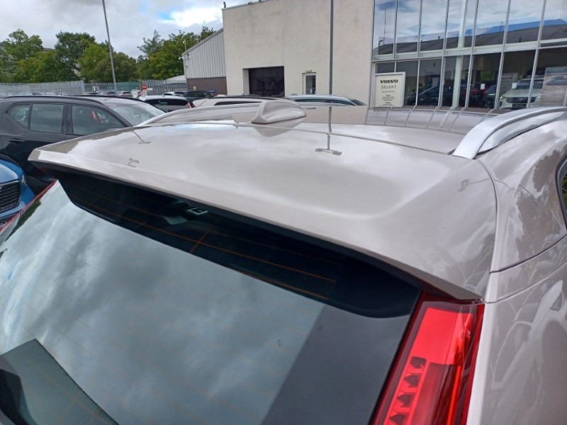 2024 (73) VOLVO XC40 2.0 B3P Core 5dr Auto 5684285
