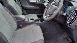 2024 (73) VOLVO XC40 2.0 B3P Core 5dr Auto 5684246