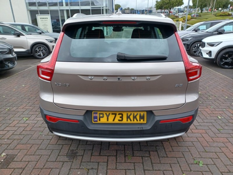 2024 (73) VOLVO XC40 2.0 B3P Core 5dr Auto 5684241