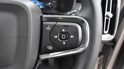2024 (73) VOLVO XC40 2.0 B3P Core 5dr Auto 5684277