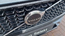 2022 (72) VOLVO XC60 2.0 B4D Plus Dark 5dr AWD Geartronic 5682953