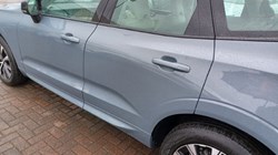 2022 (72) VOLVO XC60 2.0 B4D Plus Dark 5dr AWD Geartronic 5682945