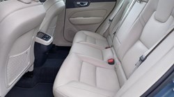 2022 (72) VOLVO XC60 2.0 B4D Plus Dark 5dr AWD Geartronic 5682866