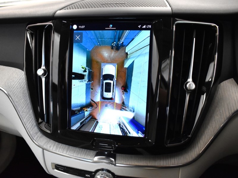 2022 (72) VOLVO XC60 2.0 B4D Plus Dark 5dr AWD Geartronic 5682936