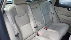 2022 (72) VOLVO XC60 2.0 B4D Plus Dark 5dr AWD Geartronic 5682801