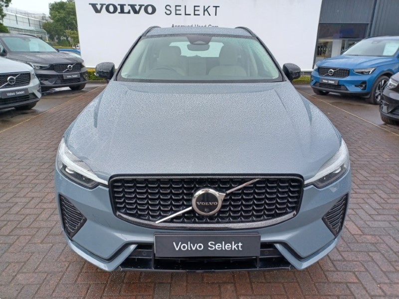 2022 (72) VOLVO XC60 2.0 B4D Plus Dark 5dr AWD Geartronic 5682763