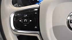 2022 (72) VOLVO XC60 2.0 B4D Plus Dark 5dr AWD Geartronic 5682938