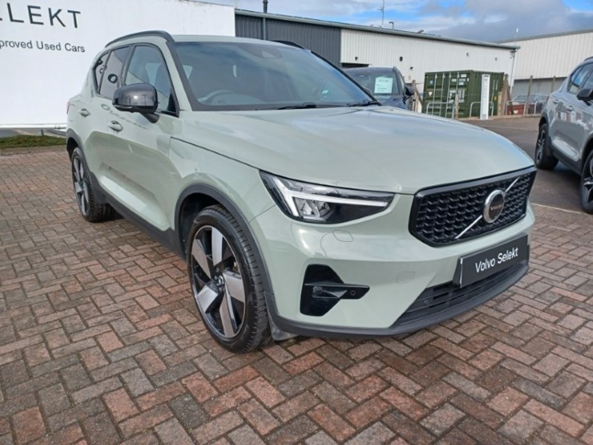 2023 (23) VOLVO XC40 1.5 T5 Recharge PHEV Ultimate Dark 5dr Auto
