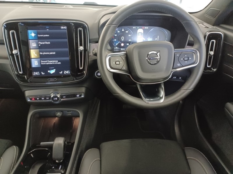 2023 (23) VOLVO XC40 1.5 T5 Recharge PHEV Ultimate Dark 5dr Auto 5733900