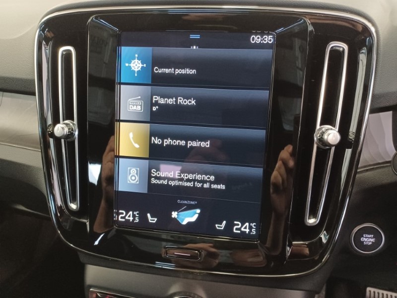 2023 (23) VOLVO XC40 1.5 T5 Recharge PHEV Ultimate Dark 5dr Auto 5733886
