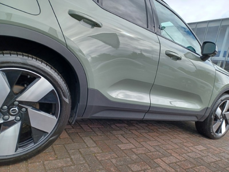 2023 (23) VOLVO XC40 1.5 T5 Recharge PHEV Ultimate Dark 5dr Auto 5733920