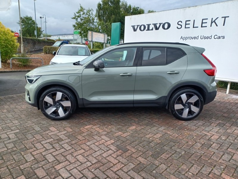 2023 (23) VOLVO XC40 1.5 T5 Recharge PHEV Ultimate Dark 5dr Auto 5733872