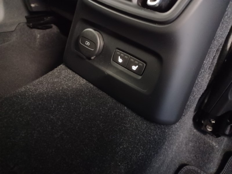 2023 (23) VOLVO XC40 1.5 T5 Recharge PHEV Ultimate Dark 5dr Auto 5733892