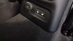 2023 (23) VOLVO XC40 1.5 T5 Recharge PHEV Ultimate Dark 5dr Auto 5733892