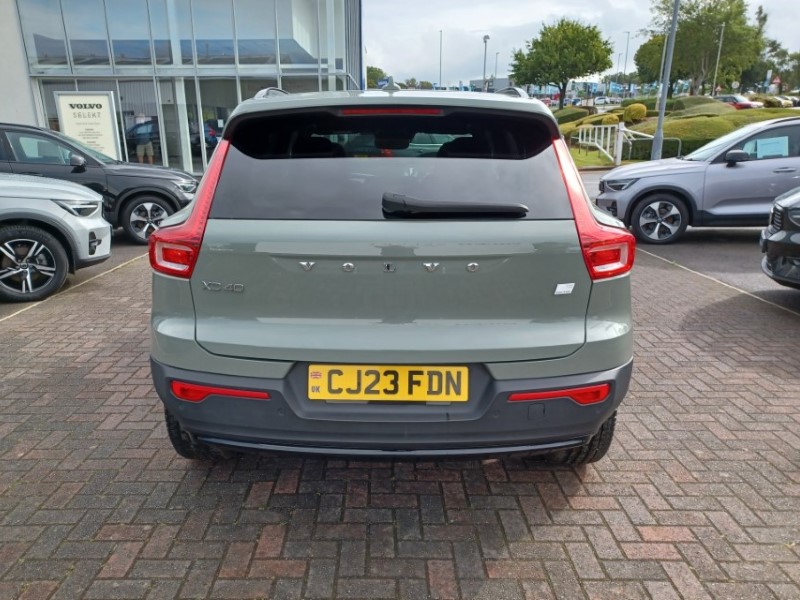 2023 (23) VOLVO XC40 1.5 T5 Recharge PHEV Ultimate Dark 5dr Auto 5733870