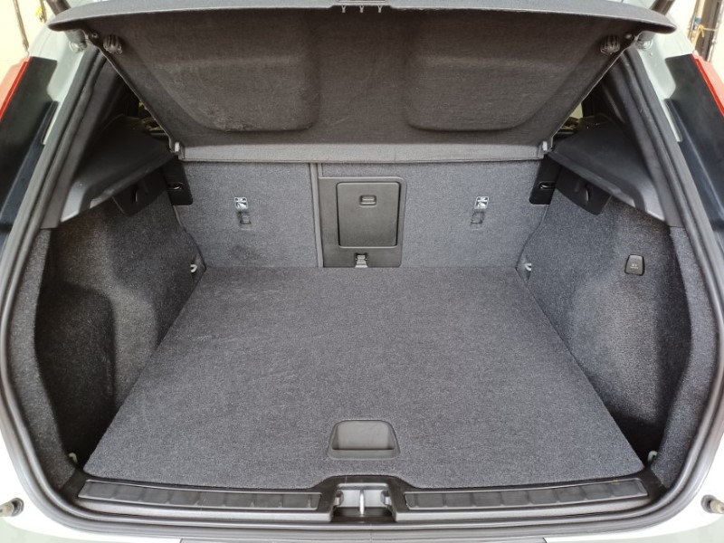 2023 (23) VOLVO XC40 1.5 T5 Recharge PHEV Ultimate Dark 5dr Auto 5733897