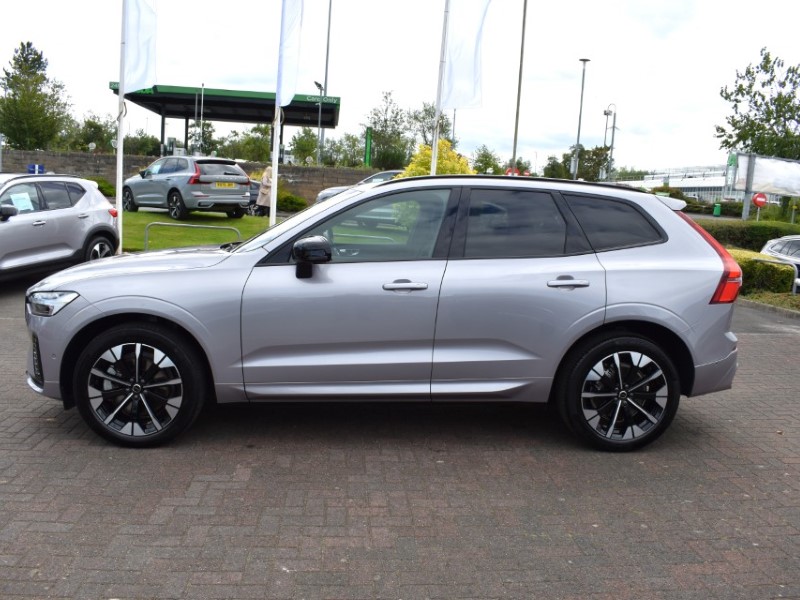 2025 (75) VOLVO XC60 2.0 B5P Plus Dark 5dr AWD Geartronic 5749108