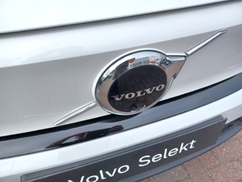 2023 (23) VOLVO C40 170kW Recharge Ultimate 69kWh 5dr Auto 5788993