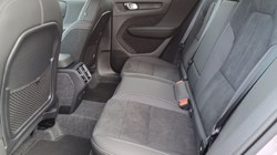 2025 (25) VOLVO XC40 2.0 B4P Plus Dark 5dr Auto 5750656