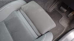 2025 (25) VOLVO XC40 2.0 B4P Plus Dark 5dr Auto 5750643