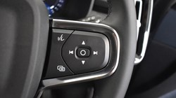 2025 (25) VOLVO XC40 2.0 B4P Plus Dark 5dr Auto 5750668