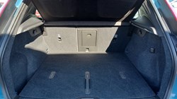 2022 (22) VOLVO XC40 2.0 B3P Plus Dark 5dr Auto 5802750