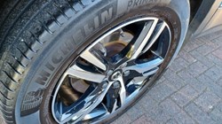 2022 (22) VOLVO XC40 2.0 B3P Plus Dark 5dr Auto 5802786