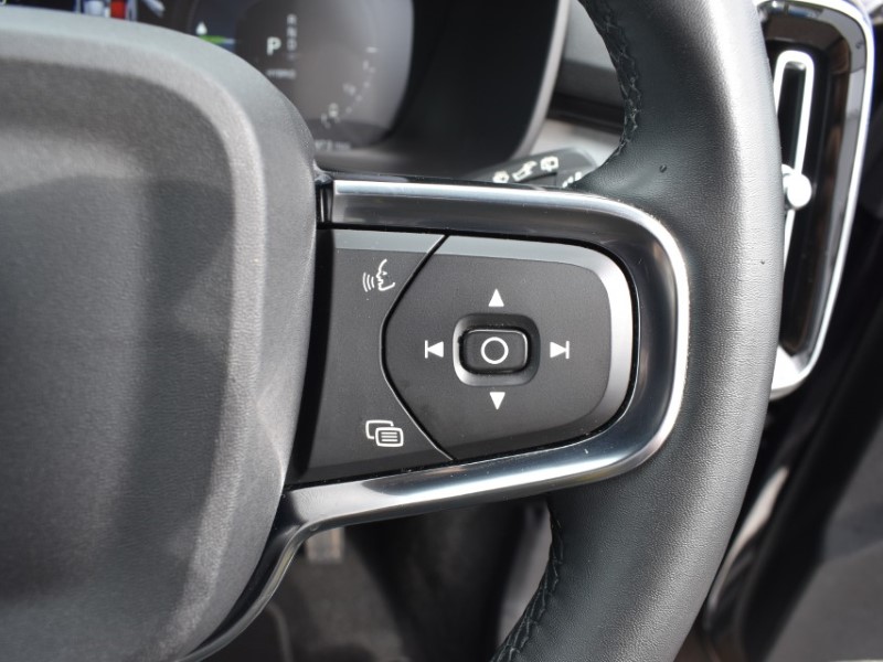 2022 (22) VOLVO XC40 1.5 T4 Recharge PHEV Plus Dark 5dr Auto 5767050