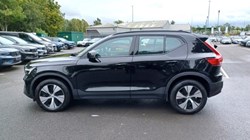 2022 (22) VOLVO XC40 1.5 T4 Recharge PHEV Plus Dark 5dr Auto 5766944