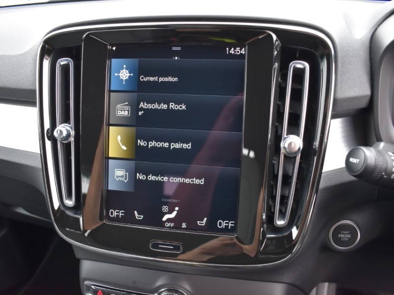 2022 (22) VOLVO XC40 1.5 T4 Recharge PHEV Plus Dark 5dr Auto 5767053