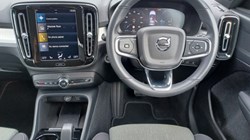 2022 (22) VOLVO XC40 1.5 T4 Recharge PHEV Plus Dark 5dr Auto 5767015