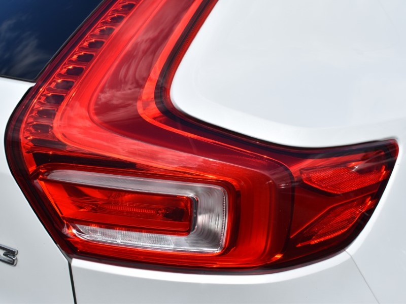 2021 (21) VOLVO XC40 1.5 T3 [163] R DESIGN 5dr Geartronic 5744455