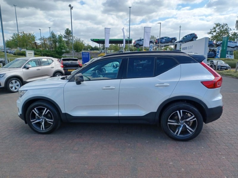 2021 (21) VOLVO XC40 1.5 T3 [163] R DESIGN 5dr Geartronic 5744419