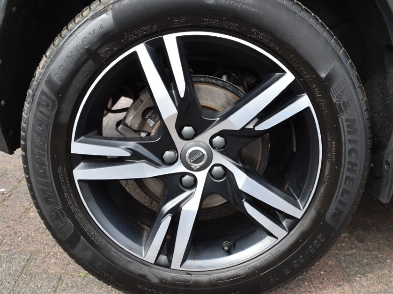 2021 (21) VOLVO XC40 1.5 T3 [163] R DESIGN 5dr Geartronic 5744456