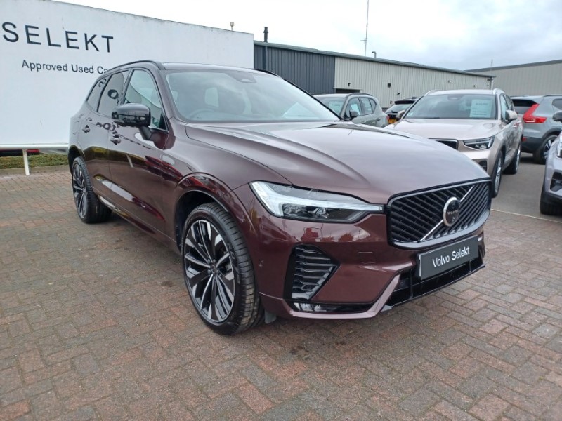 2025 (75) VOLVO XC60 2.0 B5P Ultra Dark 5dr AWD Geartronic