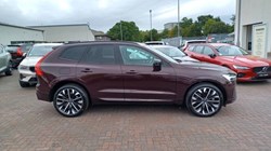 2025 (75) VOLVO XC60 2.0 B5P Ultra Dark 5dr AWD Geartronic 5804550