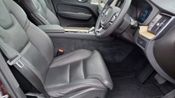 2025 (75) VOLVO XC60 2.0 B5P Ultra Dark 5dr AWD Geartronic 5804561