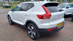 2025 (75) VOLVO XC40 2.0 B3P Plus Dark 5dr Auto 5792427